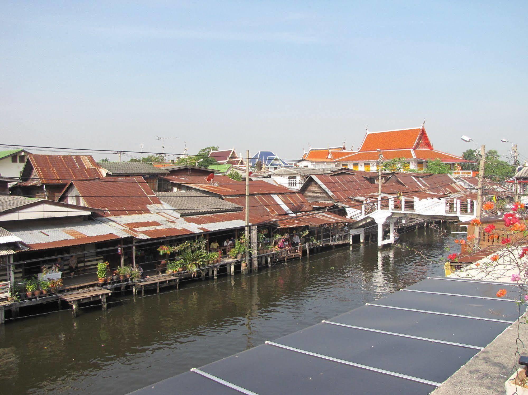 Bangluang House Bangkok Exterior foto